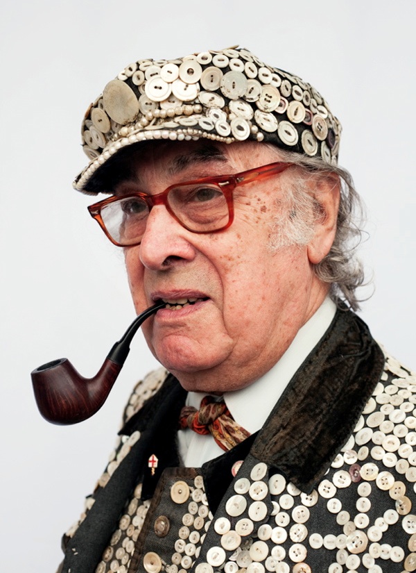 <b>Larry Barnes</b> ( May 16th 1926 – July 2nd 2011), late Pearly King of Thornton ... - Picture-4