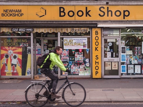 004_SPL_NEWHAM_BOOKSHOP_6th_APR_©_BAKER