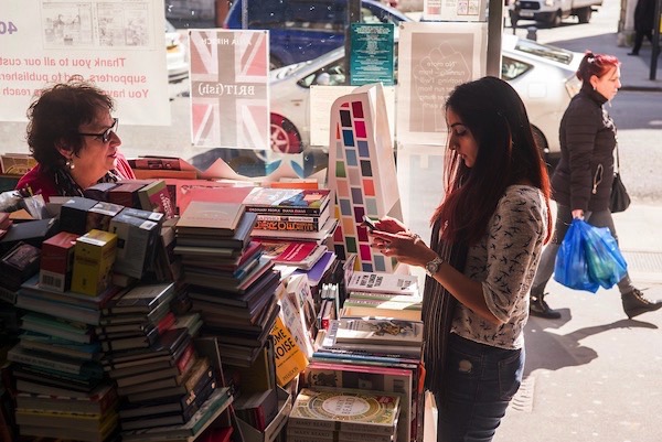 018_SPL_NEWHAM_BOOKSHOP_6th_APR_©_BAKER